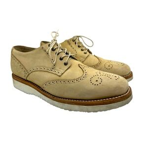 Handmade classic wing tip with a chunky sole men’s 10 1/2 - 11 leather rubber